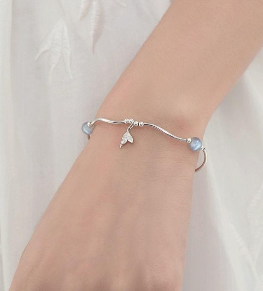 Pearl Fishtail Bracelet