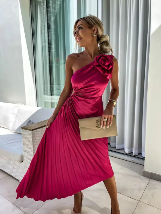 Ins Petaled Dress