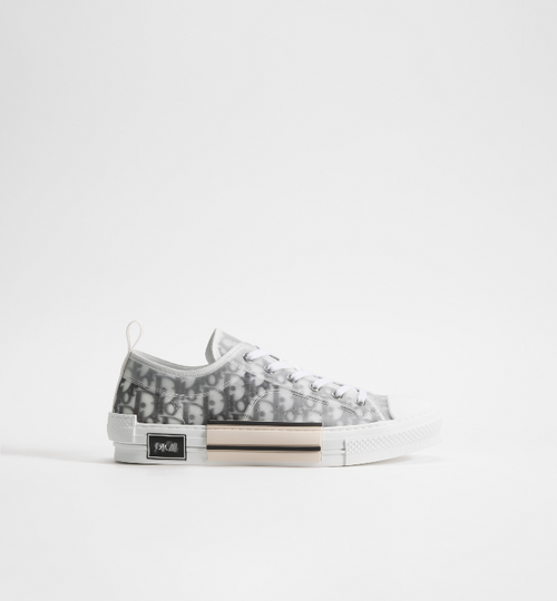 B23 League Sneaker