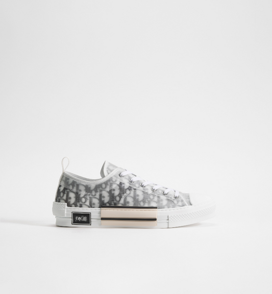 B23 League Sneaker