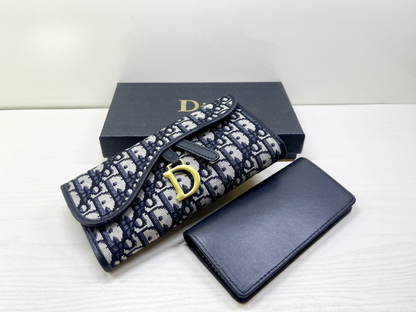 Oblique Saddle Wallet