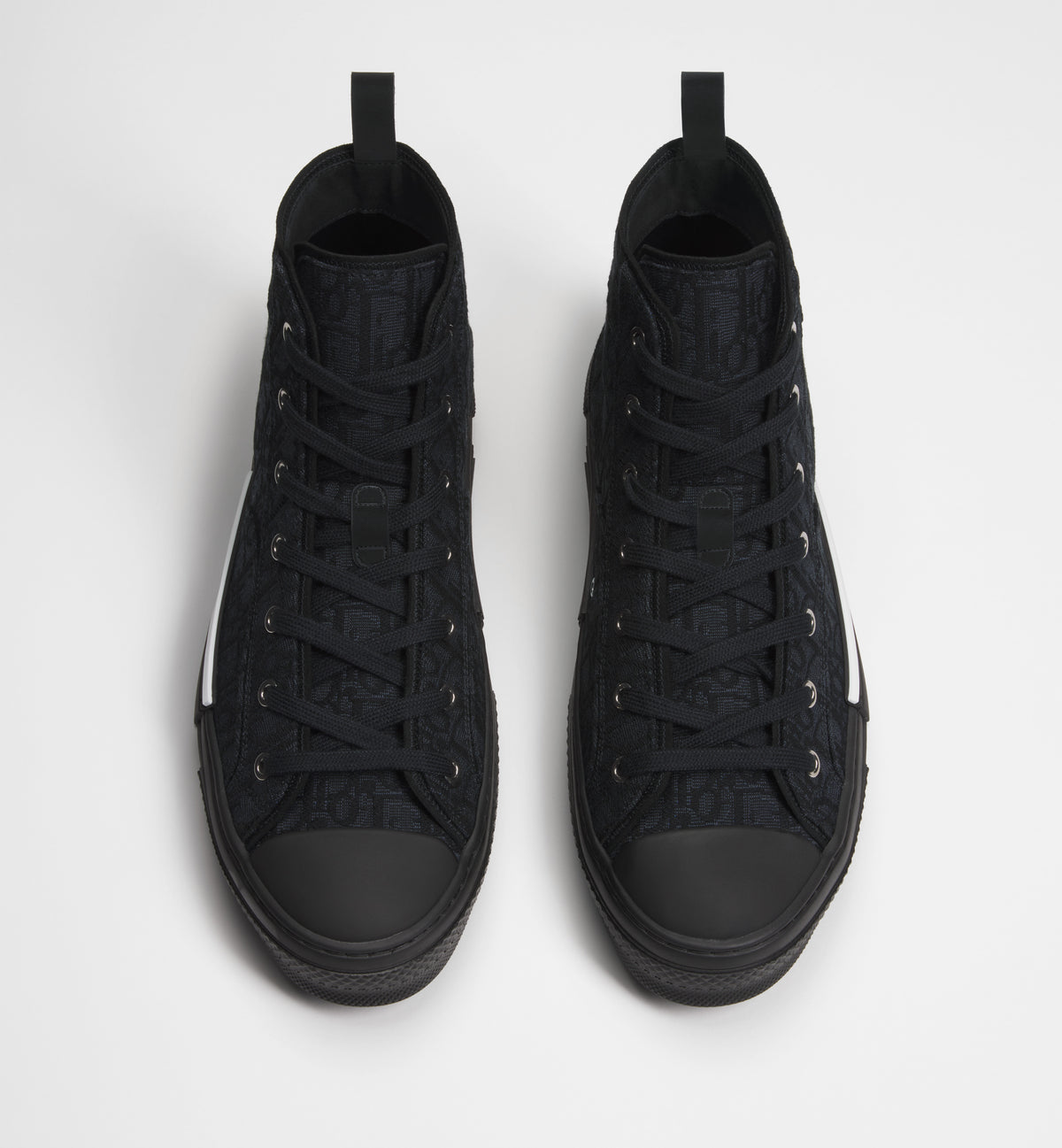 B23 League Sneaker