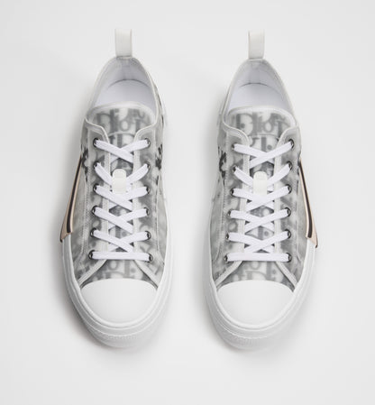 B23 League Sneaker